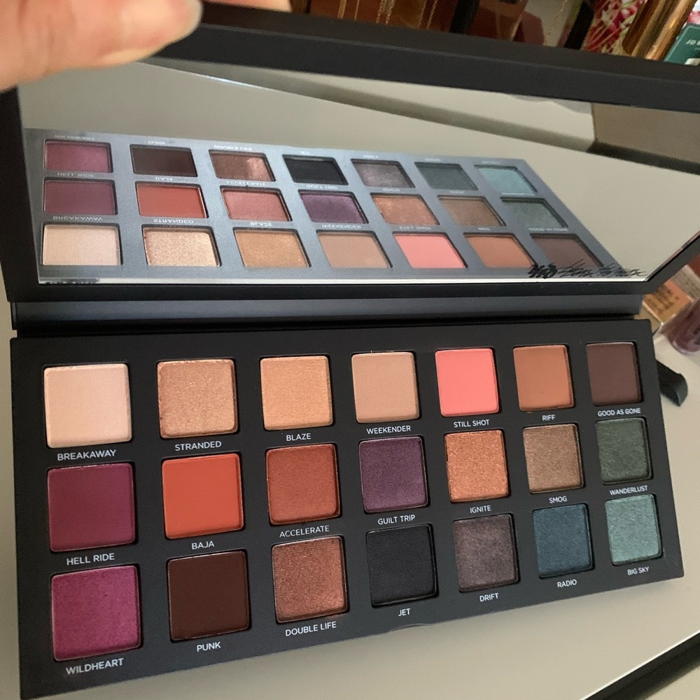 Urban Decay born to run